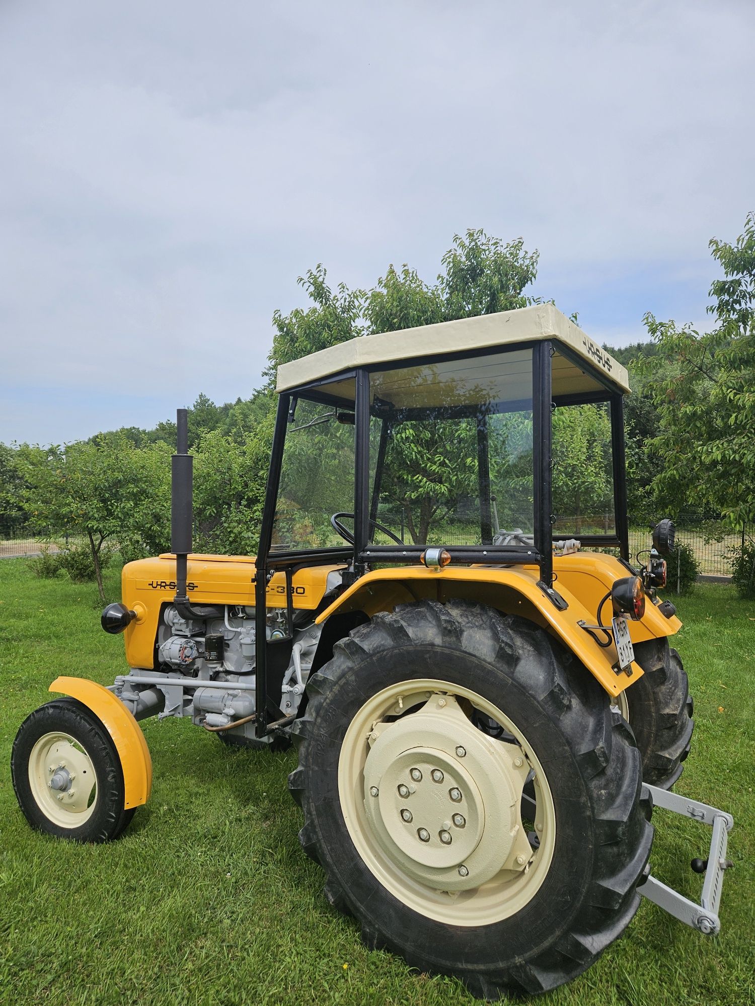 Traktor Ursus C330