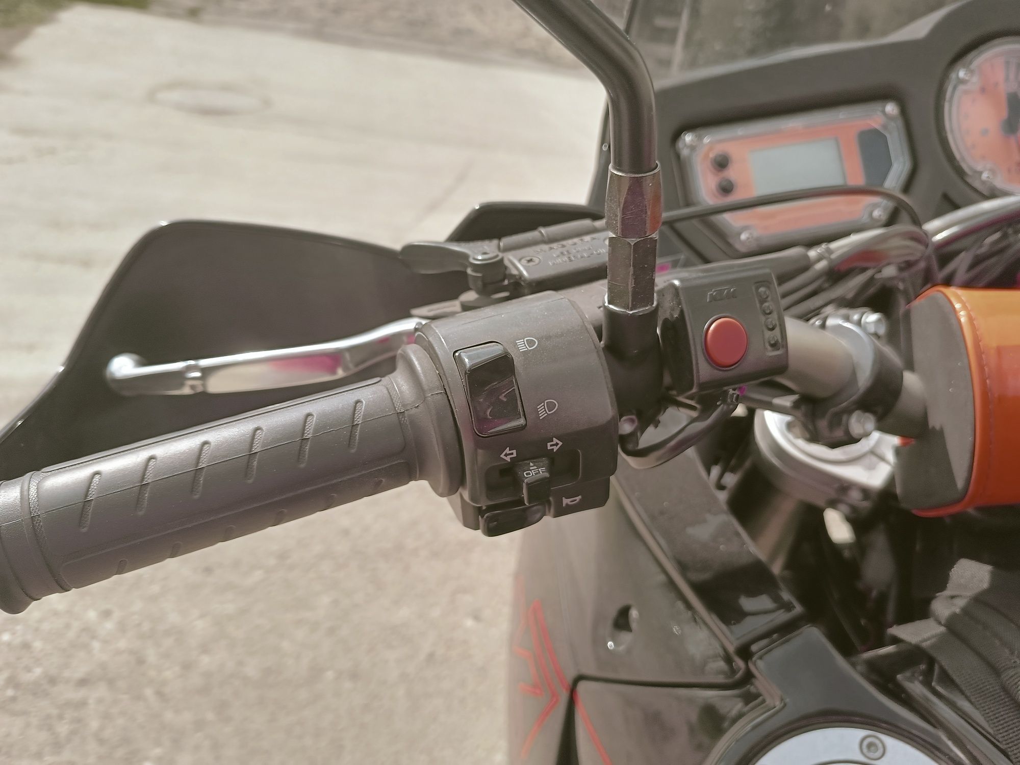 KTM  950 Adventure  Szwajcaria