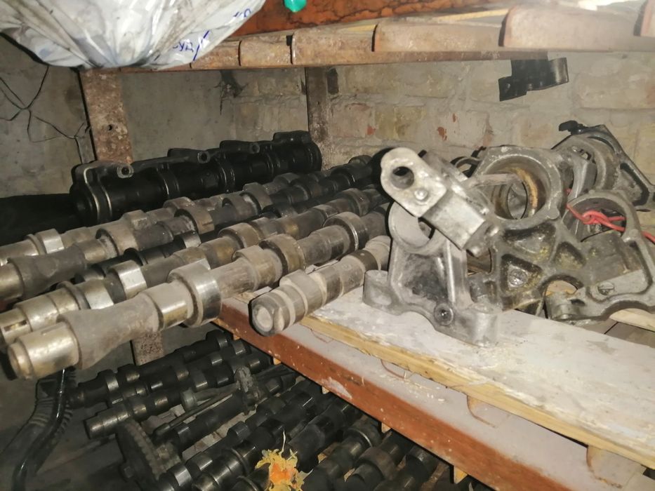 Распредвал, коленвал, головка. Мерседес 123,124