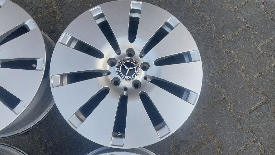 Felgi aluminiowe 17 cali 5x112 et48,5 Mercedes C klasa czujniki tpms