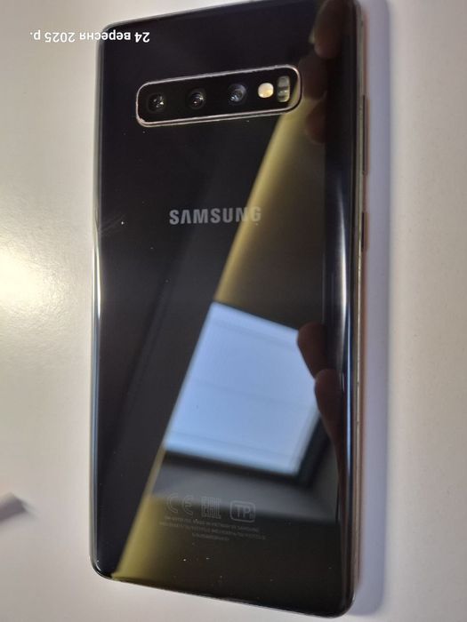 Самсунг Samsung S10 plus 8/128 Gb