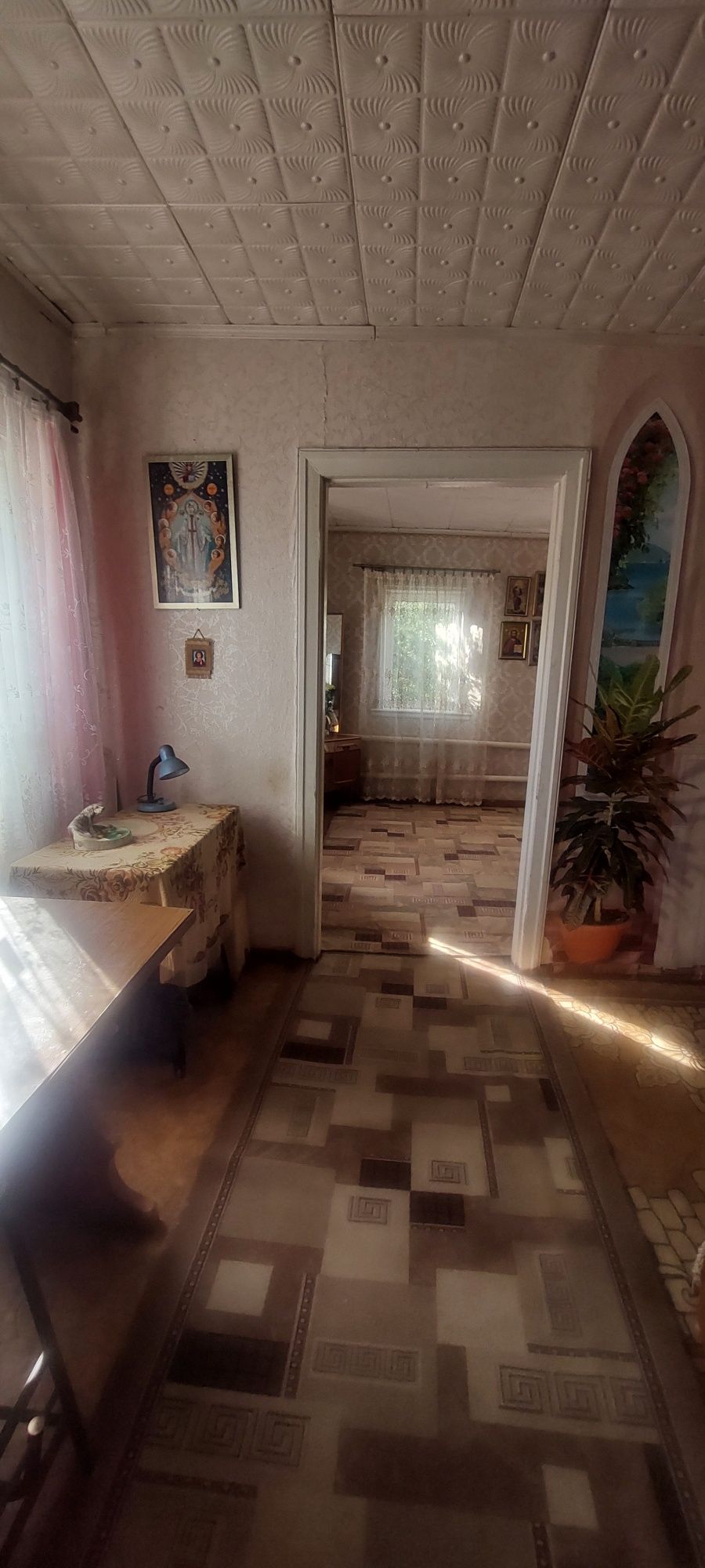 Продам ГАРНИЙ ДОБРОТНИЙ будинок Крюків, район зуп. " ВАГОНЗАВОД "