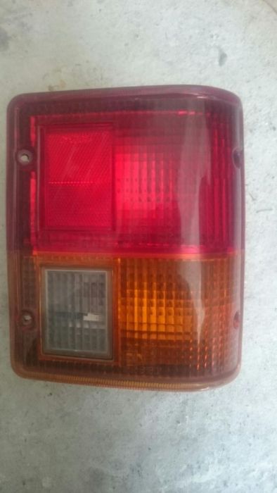 Lampa tylna Mitsubishi Pajero
