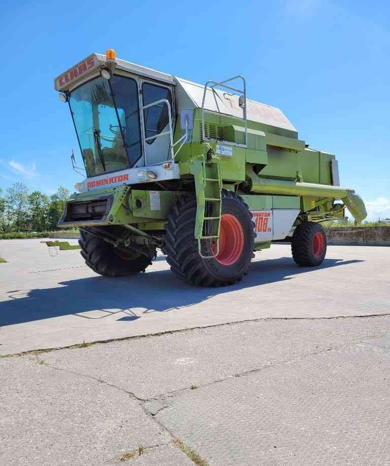 Claas Dominator 108 SL