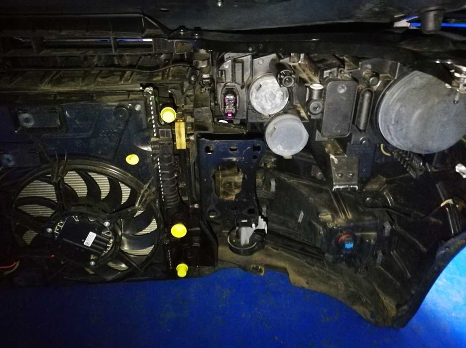 Бампер крыло фара капот комплект VW Touran (2008-2025) разборка