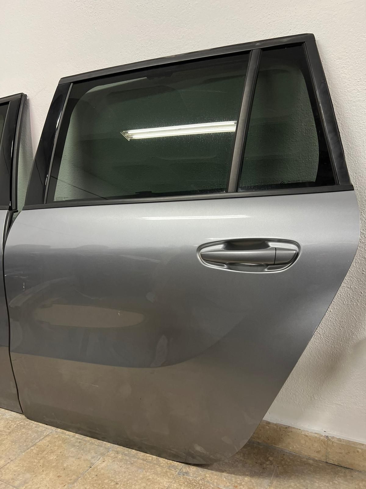 Porta trás esquerda Citroen C4 grande Picasso