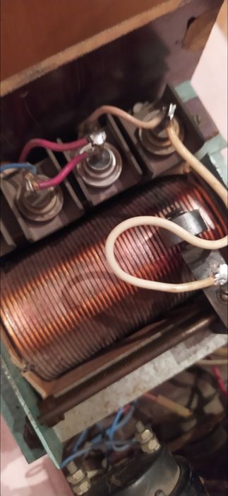 Зарядное устройство СССР автомобильное