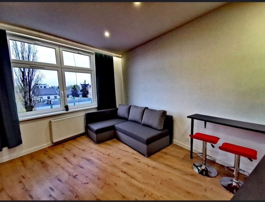 Wynajmę bezpośrednio kawalerkę ul. Główna 38