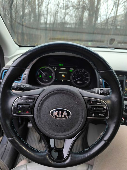 Kia Niro EX Premium • Plug-in Hybrid • 2019 р. випуску. Придбана в USA