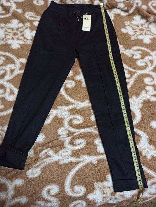 Продаються жіночі штани. Осінь-весна. Розмір на 48-50