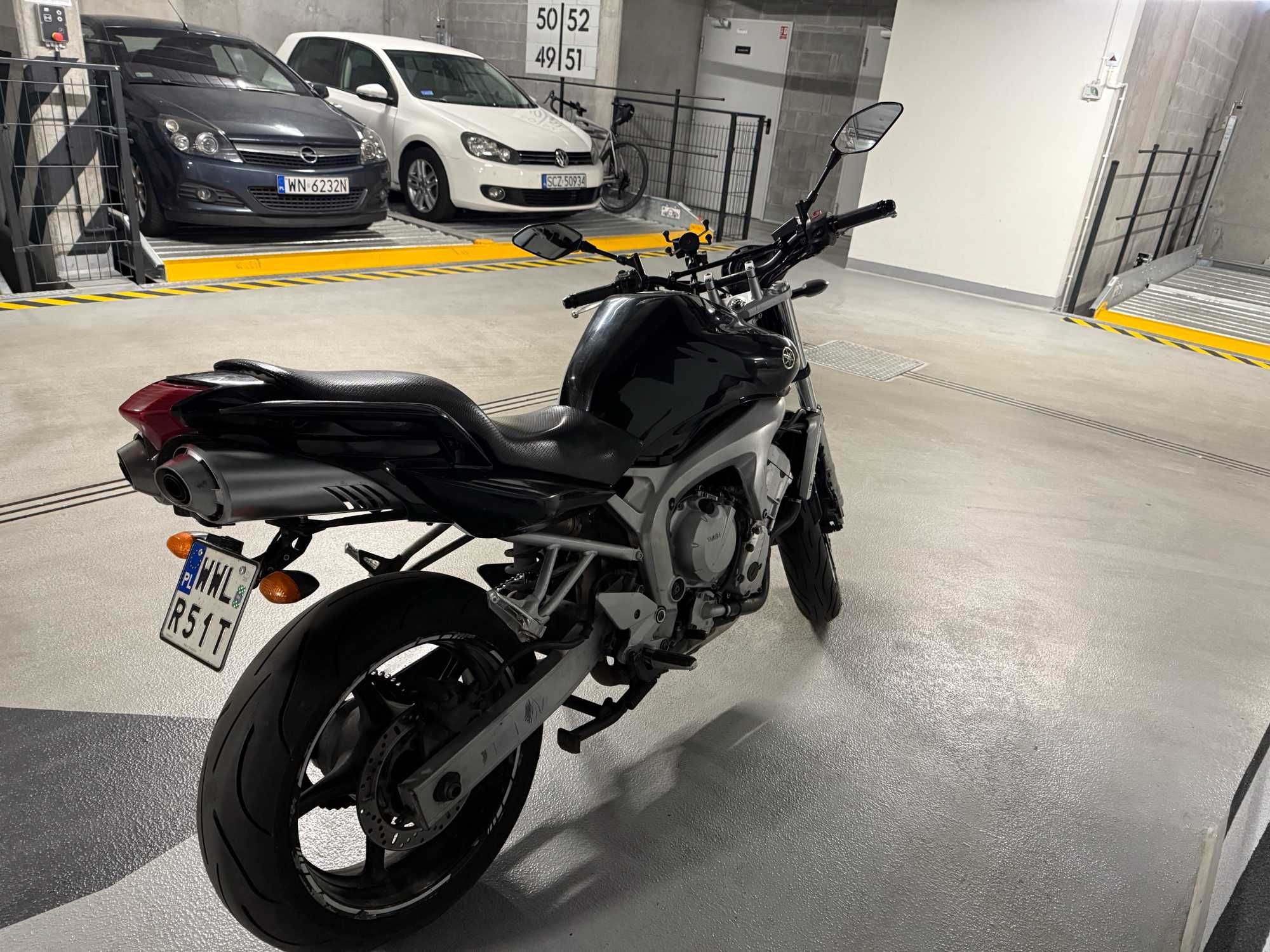 Motocykl Yamaha Naked FZ6N
