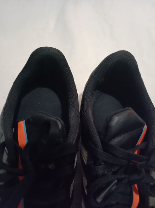 Бутси Adidas р. 38 2/3 у відмінному стан