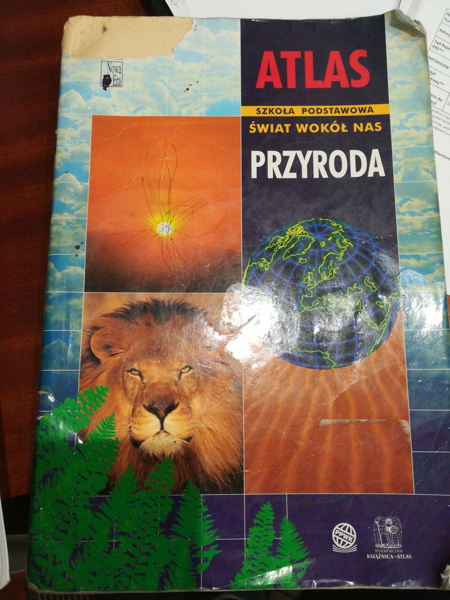 Atlas przyrodniczy Świat wokół nas przyroda szkoła podstawowa