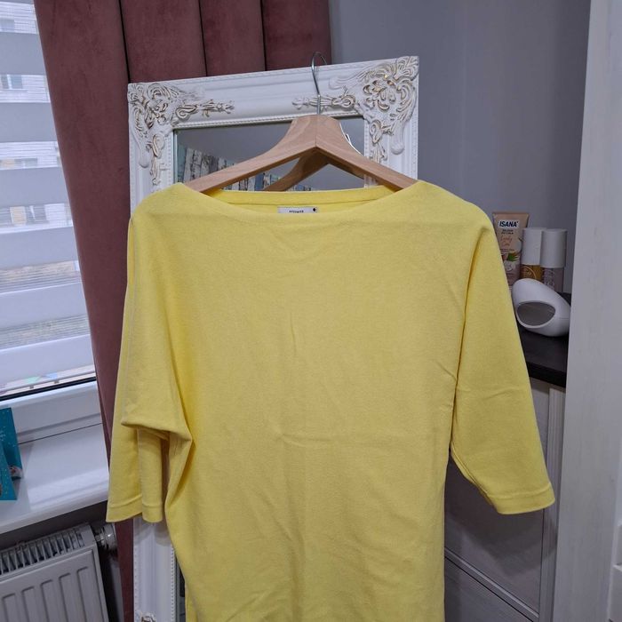 Wyprzedaż szafy kazdy sweter po 20zl