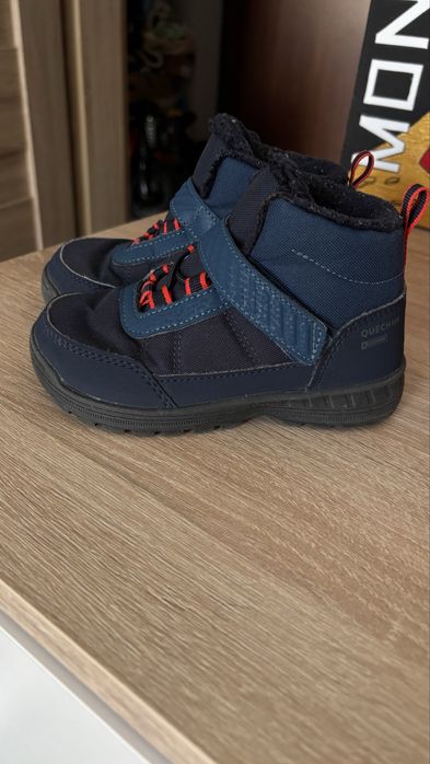 Sprzedam buty dziecięce rozmiar 25