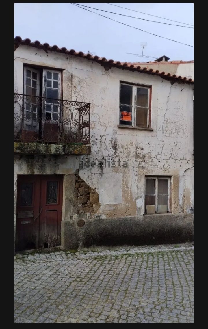 Pequena Moradia Geminada