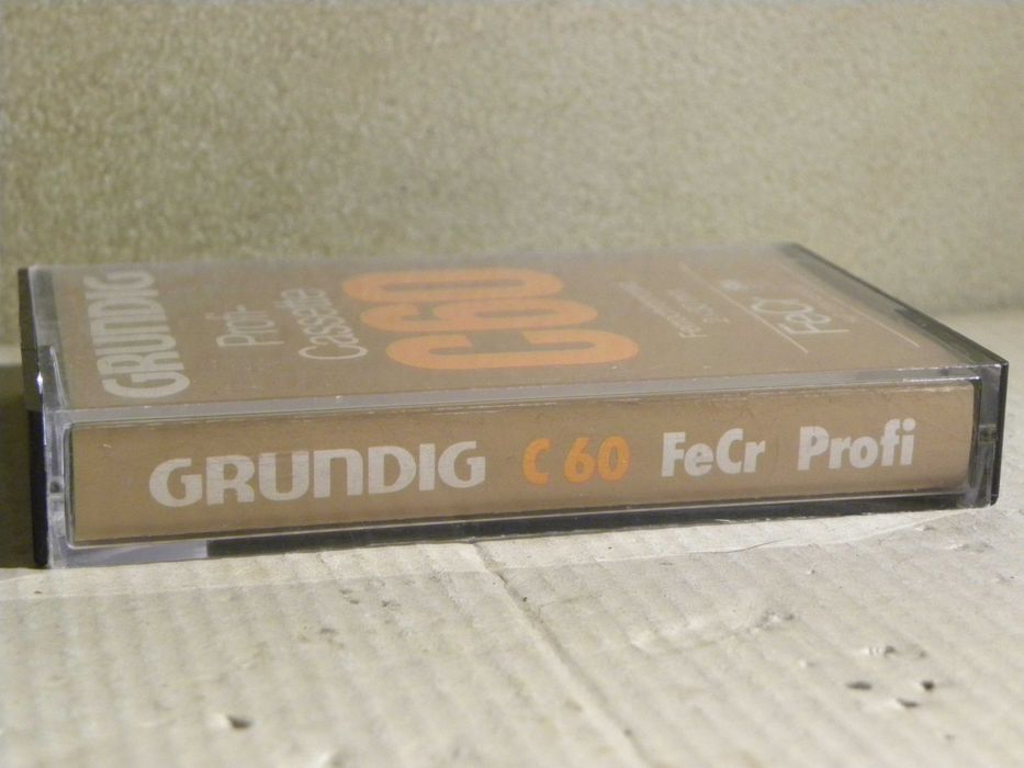 kaseta magnetofonowa GRUNDIG FeCr Profi chromowo żelazowa typ III