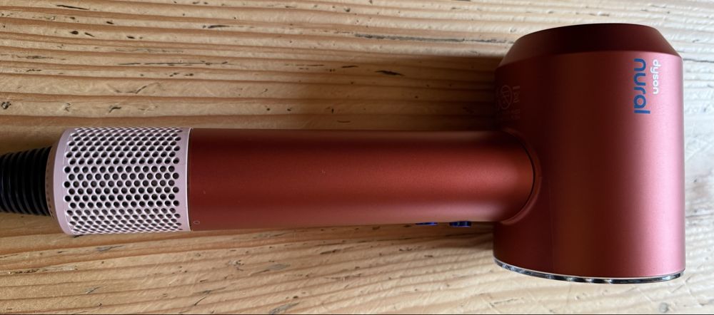 Dyson Supersonic Nural Truskawkowy Brąz z dodatkową gwarancją
