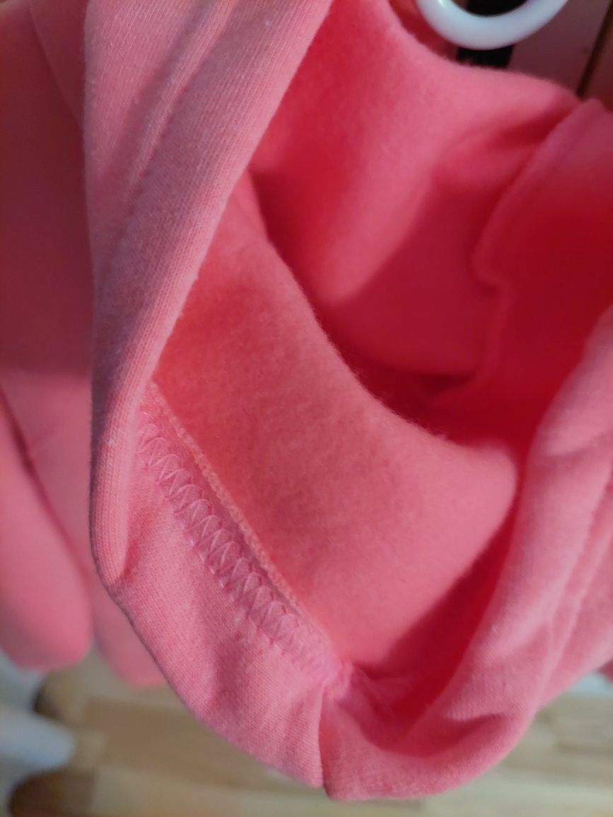 Fluo różowa bluza basic z kapturem CANBERRA