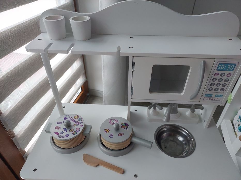 Kuchnia drewniana dla dzieci 2+