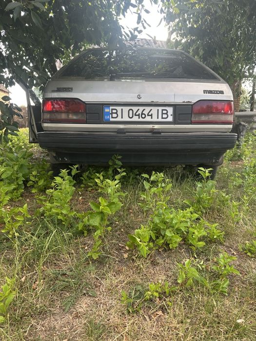 Продам мазду 323