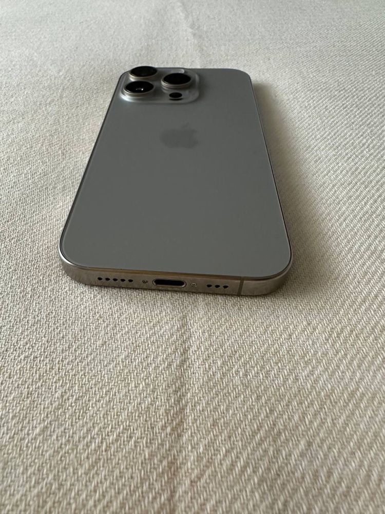 iPhone 15 Pro, 256Gb, Neverlock