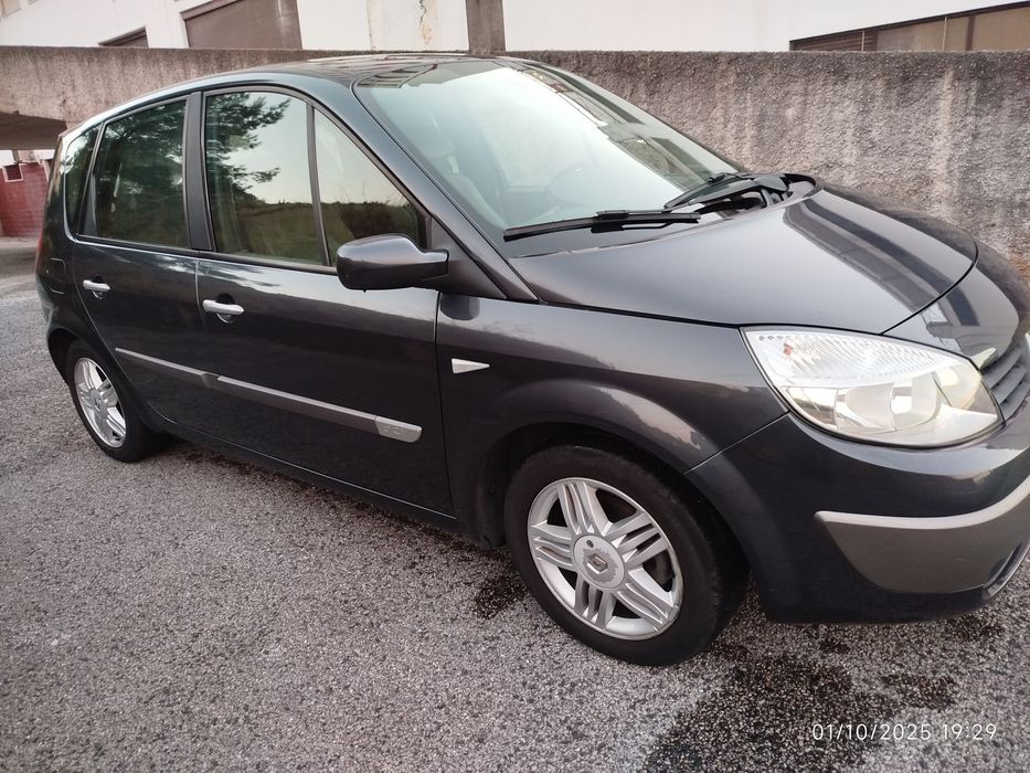 Renault Scenic 1.5 DCI