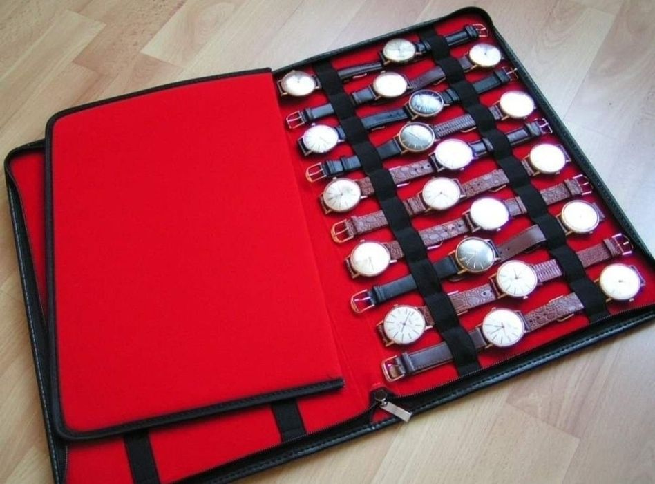 Dwie teczki na zegarki