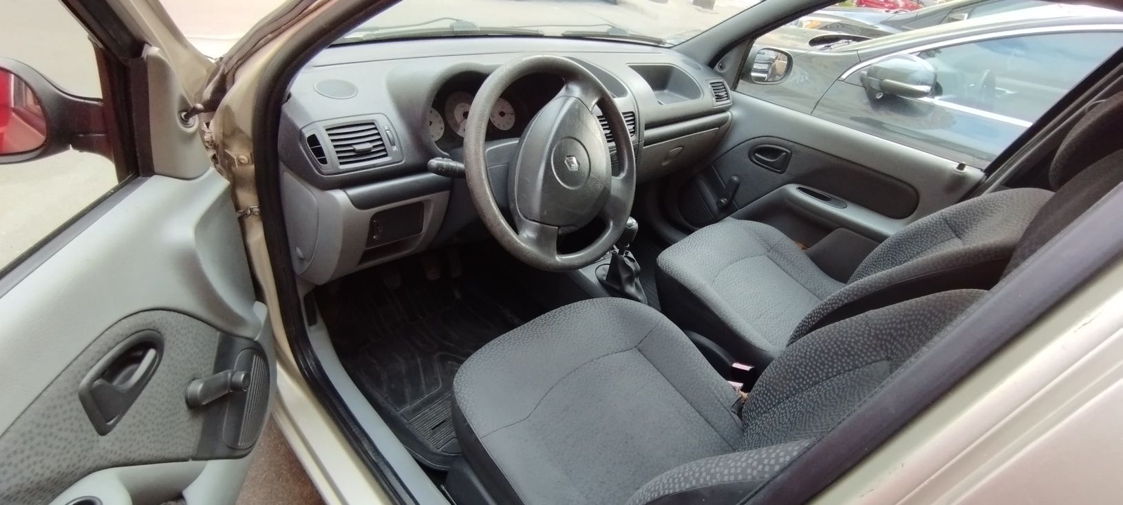 Renault Symbol 1,4 2006р. 26т.км.