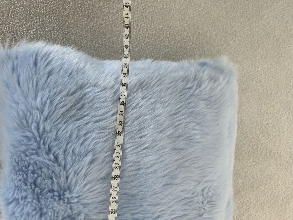 Almofada de pelinho Zara Home