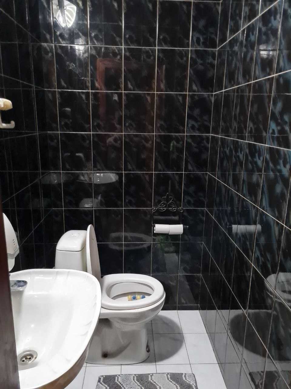 Продам 3 кімн. квартиру р-н кафе "Мерлін". Ремонт. 52000