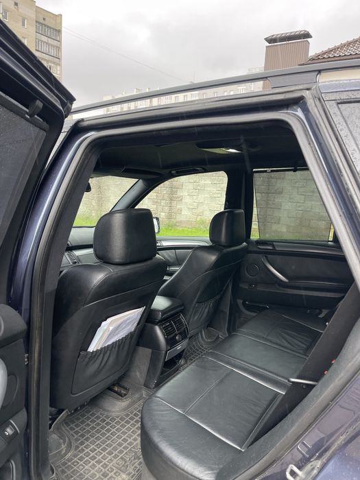 Продам Bmw x5 e53