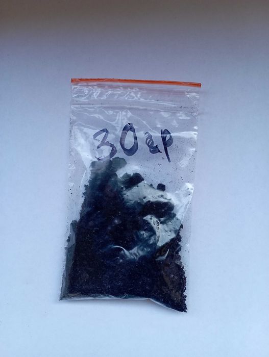 Берлинская лазурь (пигмент и антидот)