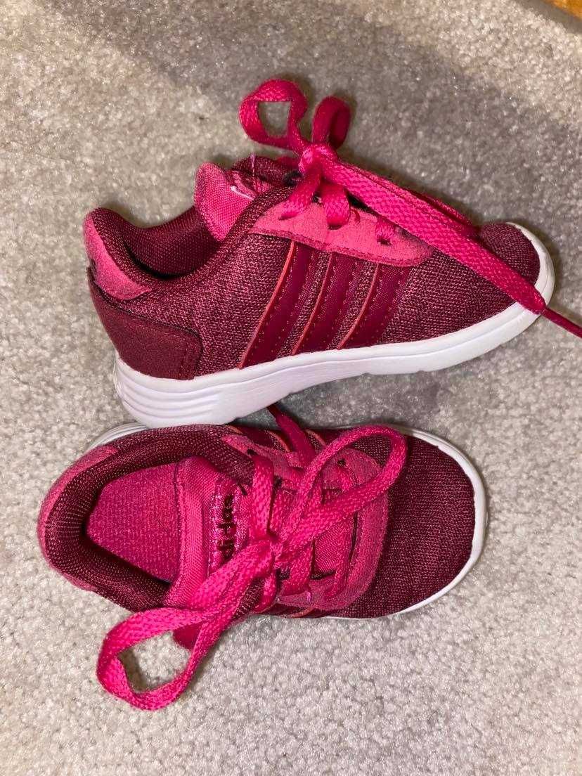 Sapatilhas Adidas,cor de rosa, de criança (tamanho 19)