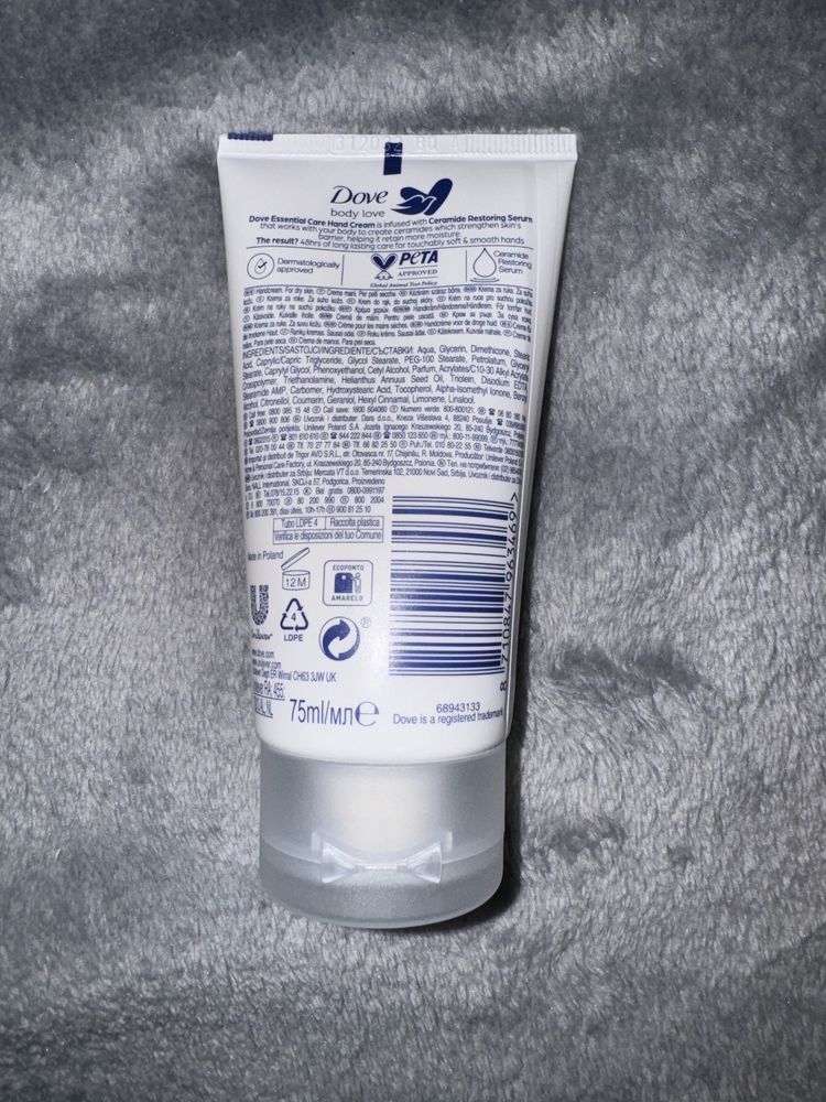 Dove krem do rąk essential CARE