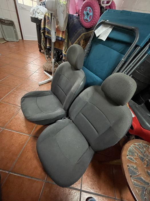 Conjunto bancos clio 2