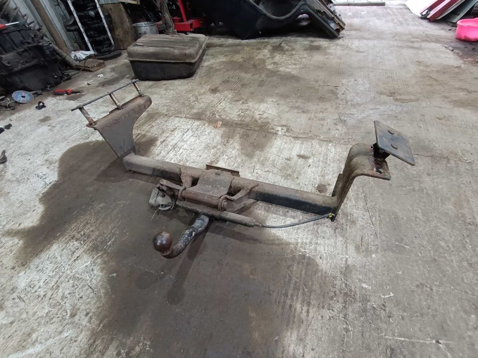 Фаркоп Опель Омега А Универсал Караван Оригинал Германия Opel Omega В