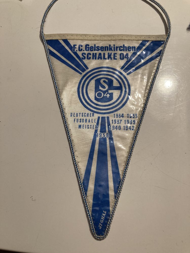 Proporczyk Schalke Gelsenkirchen z 1958 roku