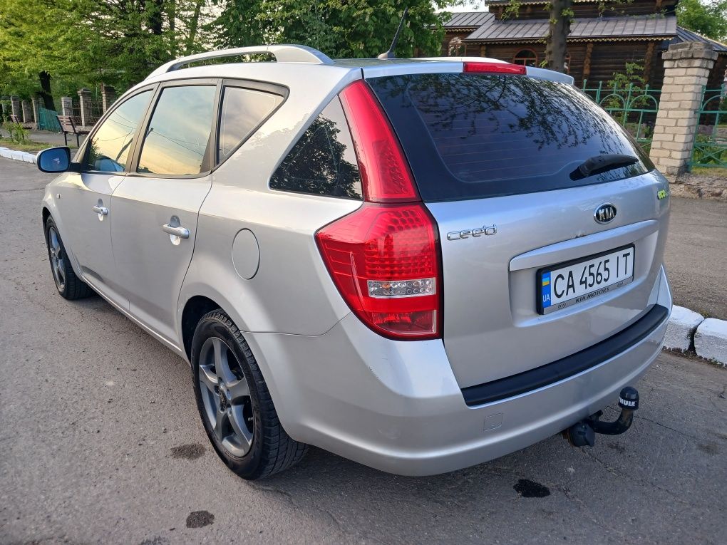 Kia ceed 1.6diesel