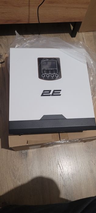 Продам гібридний інвертор сонячний на 3 квт