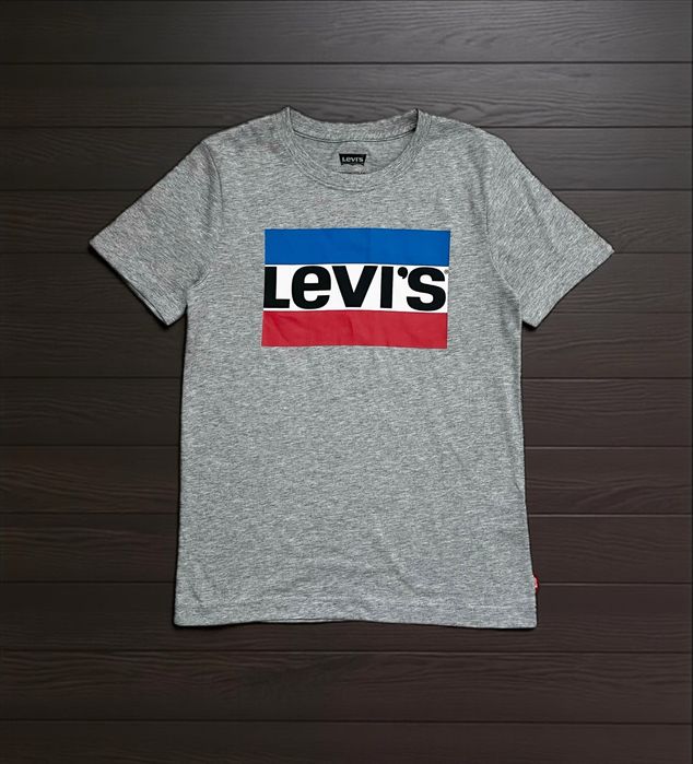 Футболка Levis оригінал на 10 років