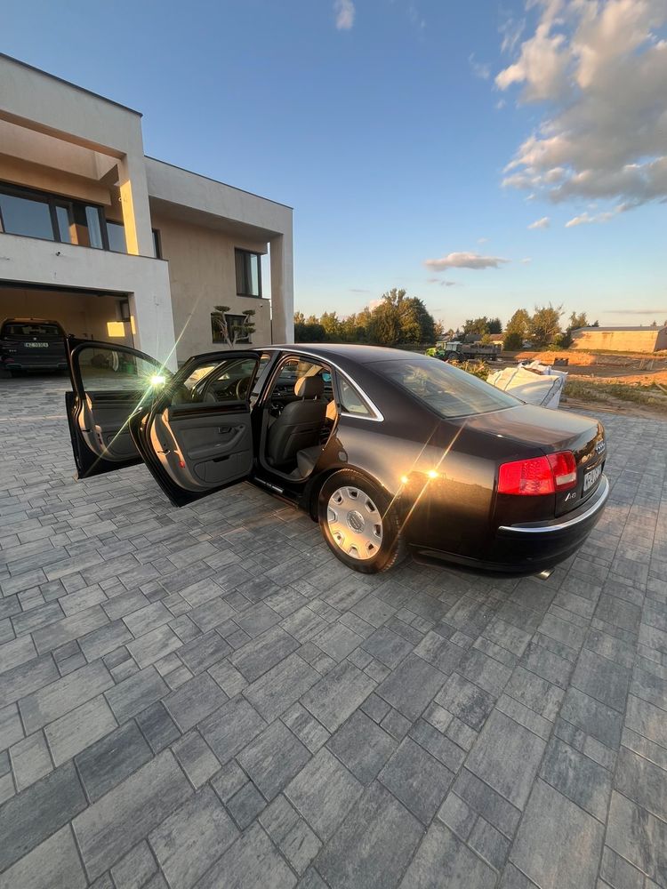 Audi A8 4.2 B+G