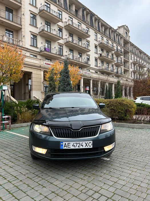 Продам SKODA RAPID 2016 года 1.6 diesel. Шкода Рапид 1.6 дизель 2016 г