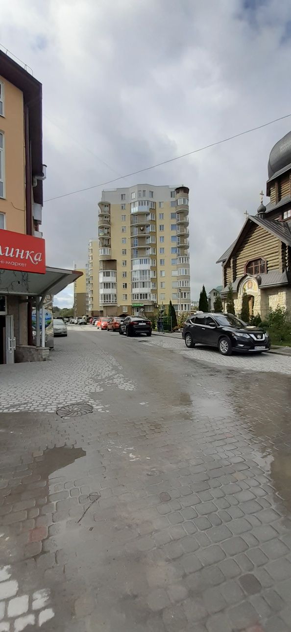 В центрі міста подобова , погодина оренда смарт-квартира ( студія)