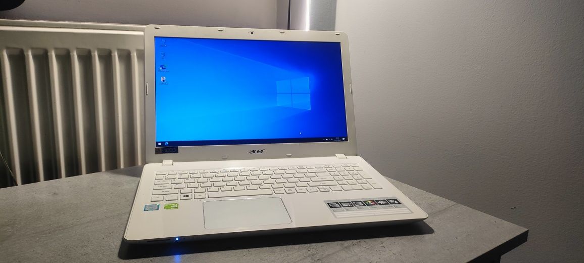 Sprzedam laptopa Acera