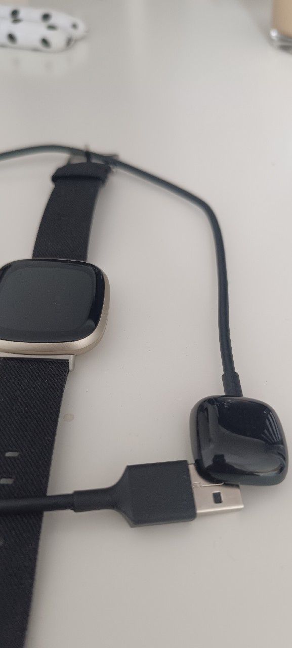 Fitbit Versa 3 menu w języku pl