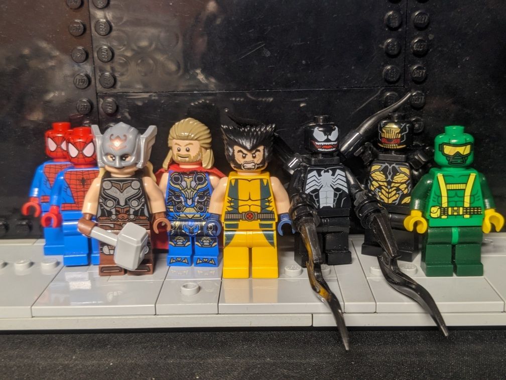 LEGO figurki super heroes marvel wolverine venom Thor spider-man