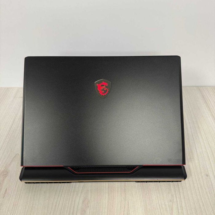 MSI Raider GE78HX 13VG 17.3" 240Hz i9-13950HX 32GB SSD 2TB RTX 4080