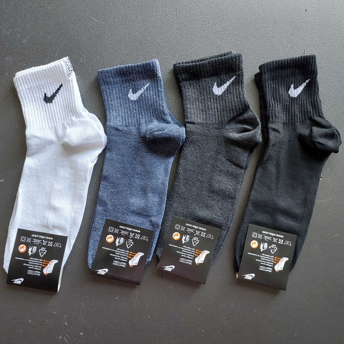 Середні шкарпетки Найк/Пума/Томмі. Мужские белые, яркие носки