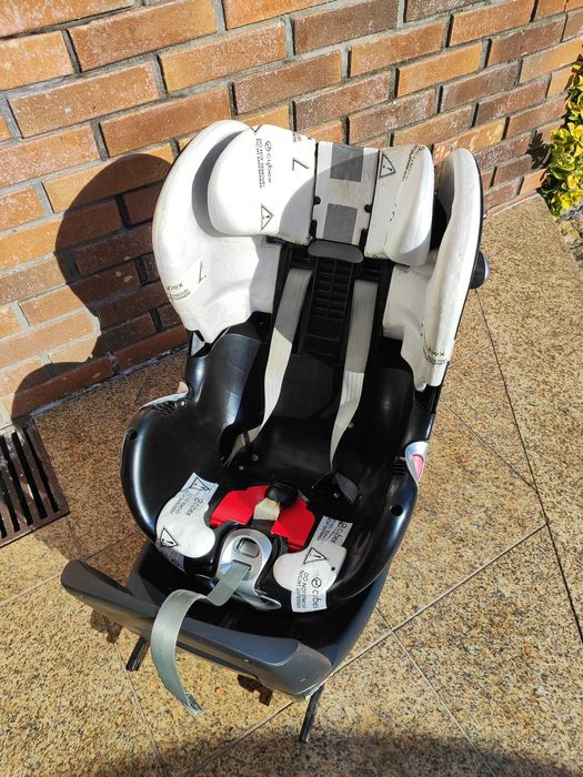 Cadeira Cybex Sirona Platinium (isofix + contra e a favor da marcha)